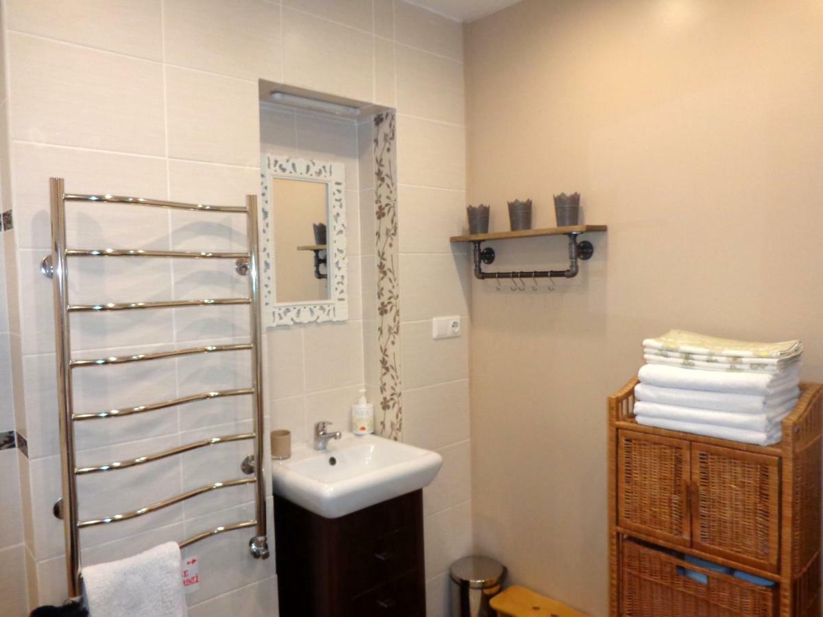 Apartamentai Dore 奈达 外观 照片