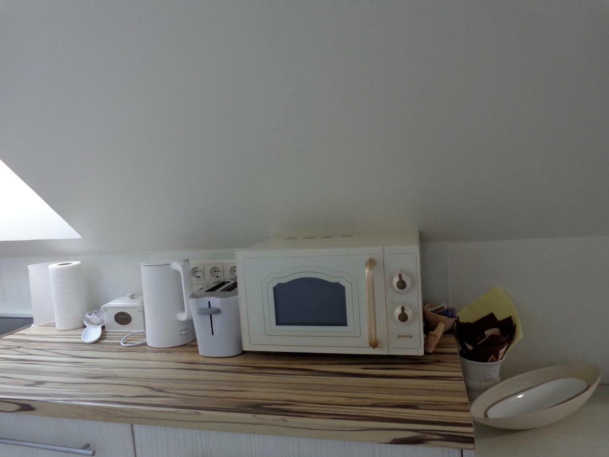 Apartamentai Dore 奈达 外观 照片